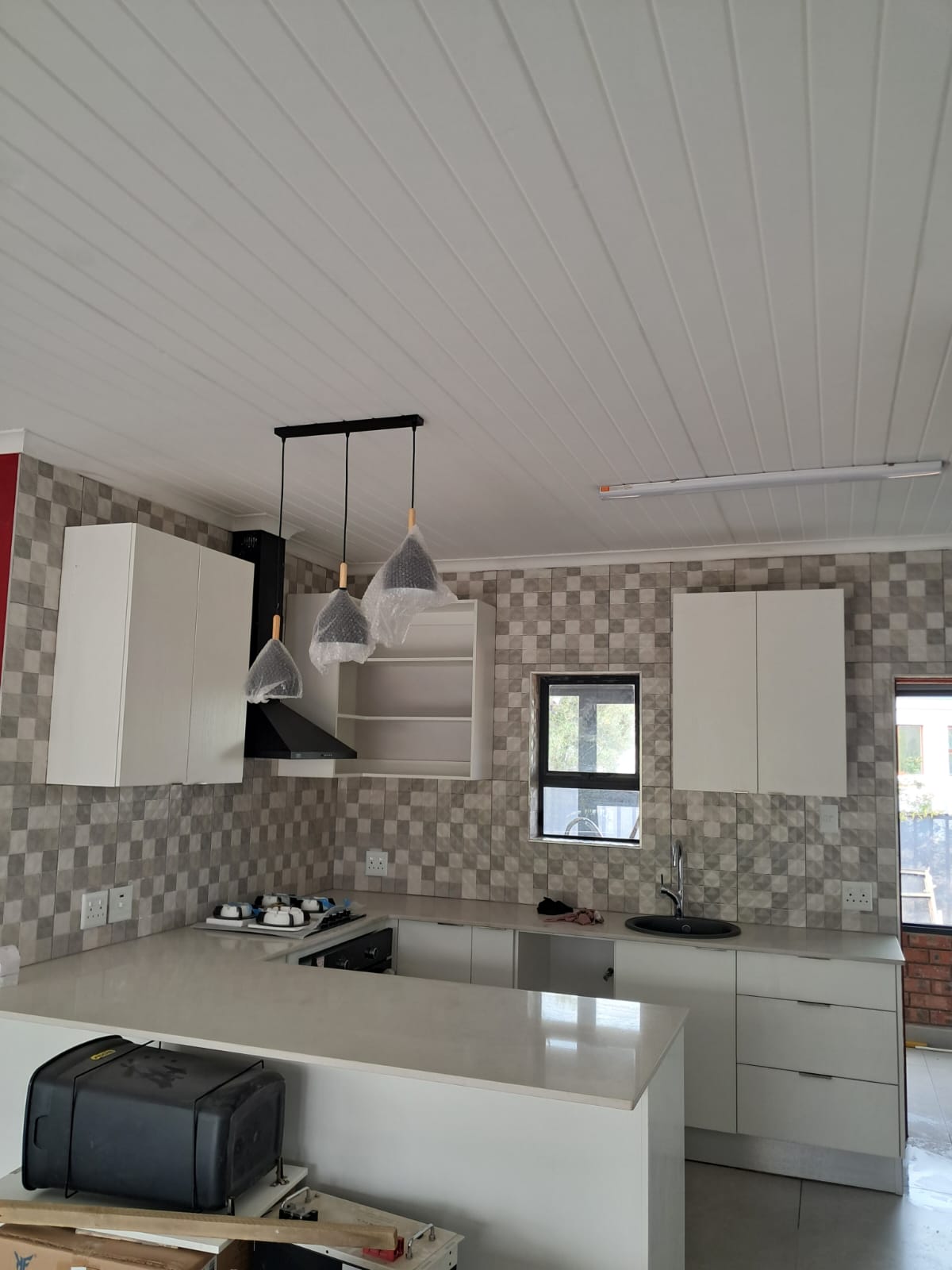 Du Plessis Family Home — photo 24 of 40