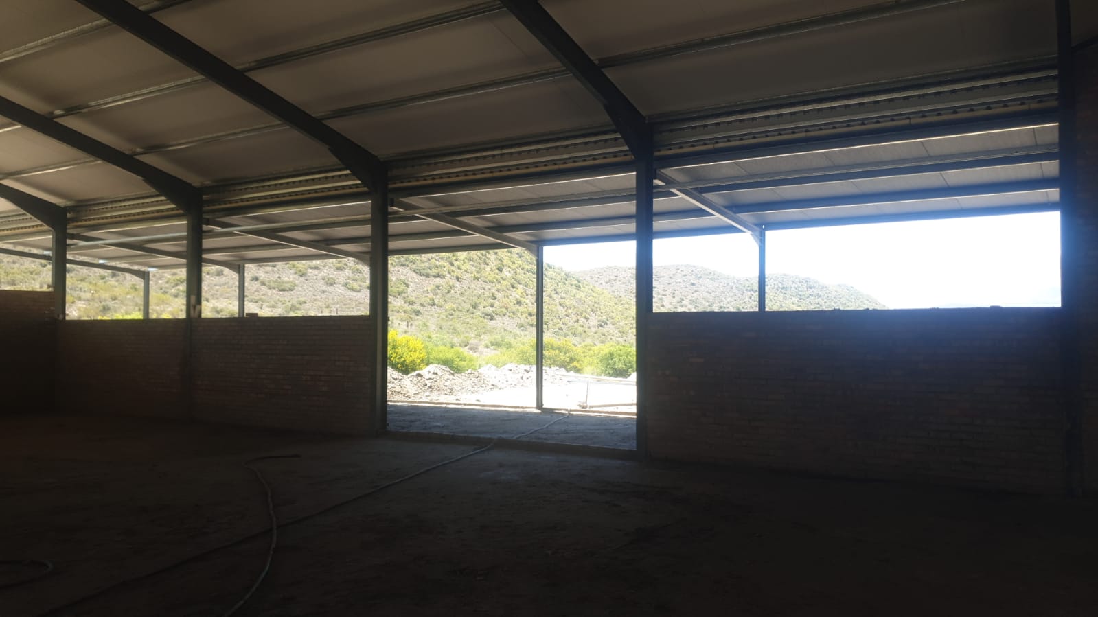 Zebara Warehouse — photo 9 of 15