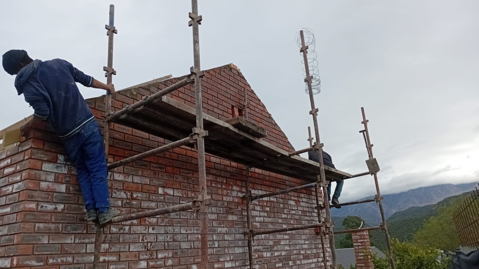Du Plessis Family Home — photo 17 of 40