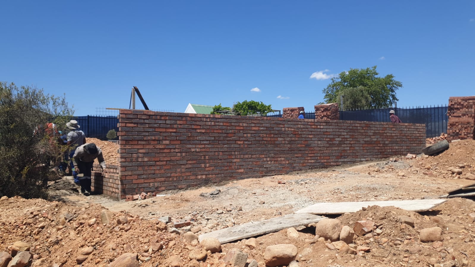 Du Plessis Family Home — photo 4 of 40