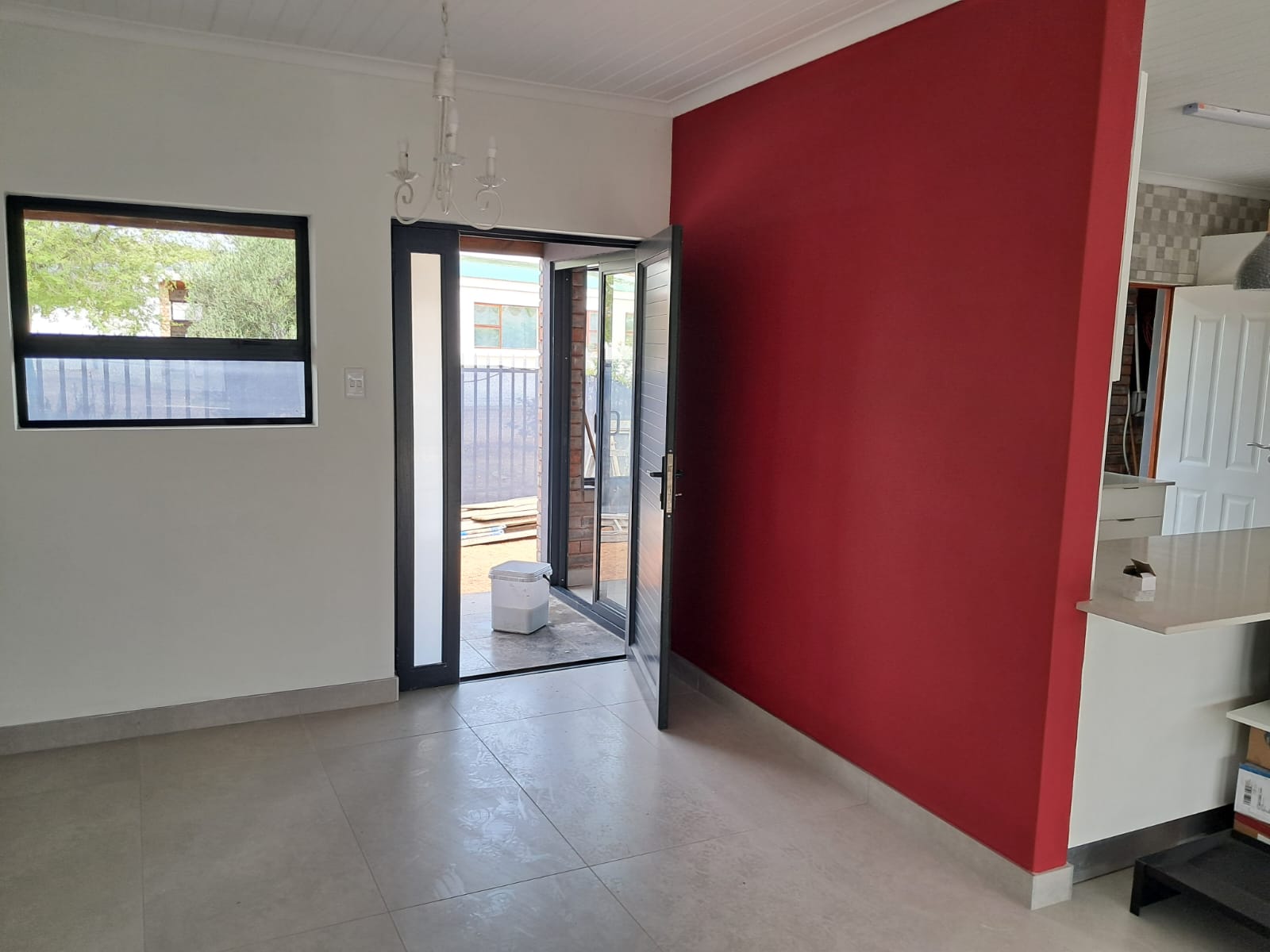 Du Plessis Family Home — photo 36 of 40